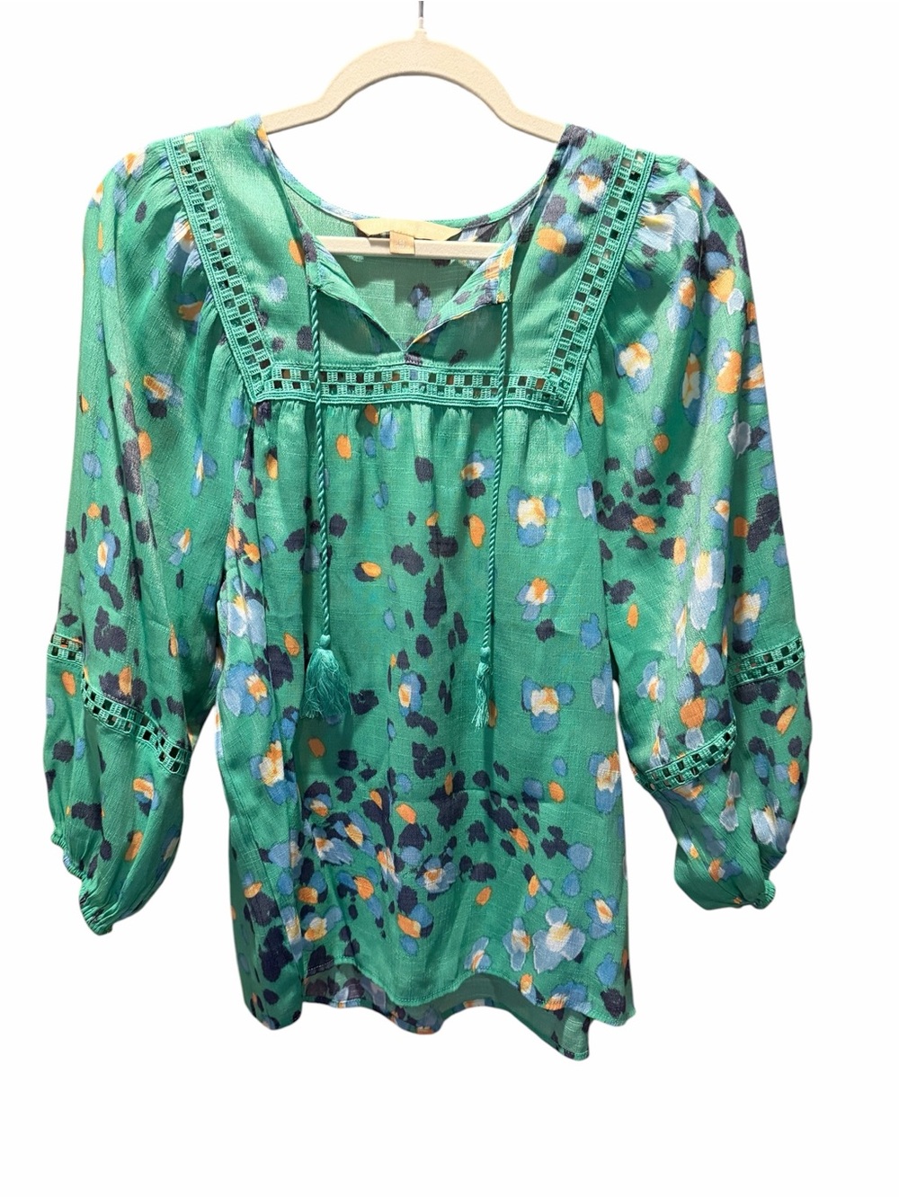 Hope & Harlow Green Floral Peasant Top Lace Trim Square neckline w/Tassels MED